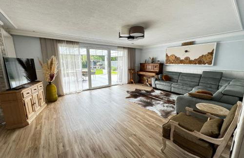 Luxus Villa 5 Schlafzimmern Sauna privater Pool Großer Garten - Foto 22