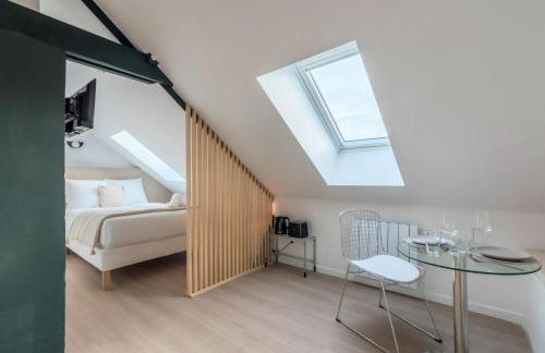 Studio sous les combles côté cour, parking gratuit - Foto 1