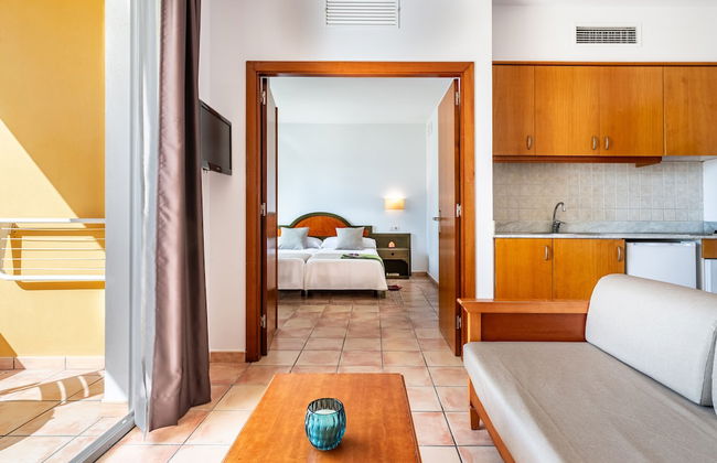 Vibra Blanc Palace Aparthotel - Photo 6