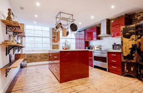 Penthouse Loft apartment with roof terrace Not for events or parties - Foto 25