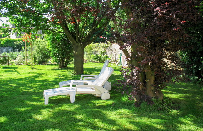 3 bedroom House in Cambes-en-Plaine with garden and terrace - Photo 2