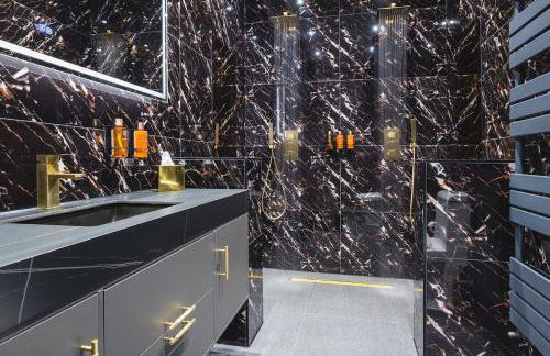 Private Luxury Spa Suite - Sauna, Jacuzzi, Ice Bath - Foto 4