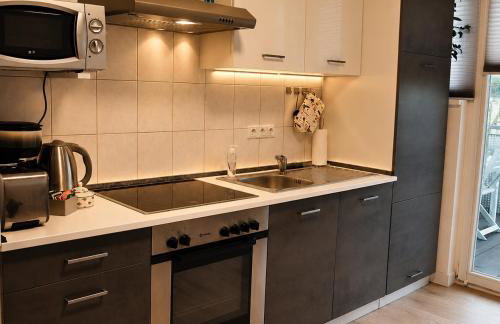 Holiday Home Cologne with Balkon - near KölnMesse - temporary living- - Foto 9