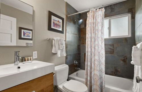 Downtown Cozy Home Base - Purple Sage 7 - Foto 13