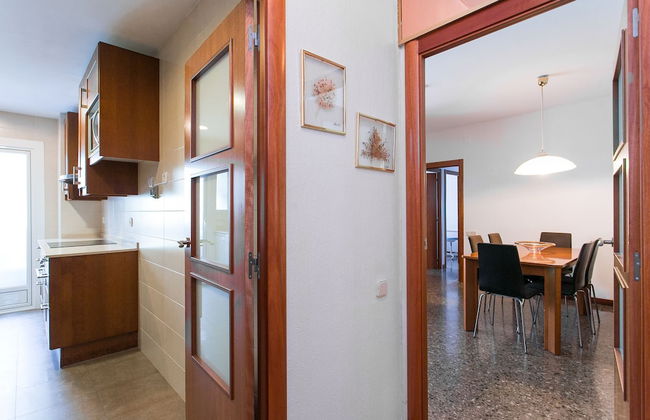 Awesome Apartment With Amazing Terrace - Photo 23