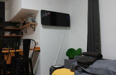 Apartamento completo distancia 350m Chamartin - Photo 52