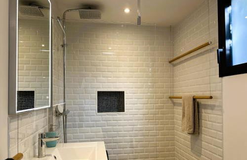 Superbe vue Mer et Montagne - T3 - 5mn des plages - Foto 23