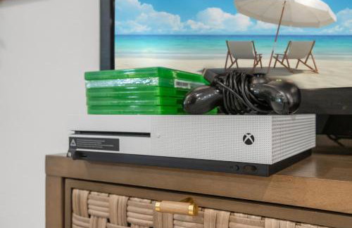 Entire Private Home with 4 Bedrooms 3 Bathrooms, Big Yard, View, , King Bed, 10 Parking, Available Now - Foto 41