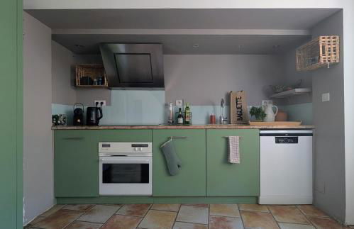 Charming & medieval village house completely renovated with great exterior and views - Foto 17