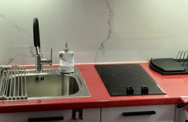 Rafina's BLUE HEART! Steps from the beach,2 min walk - Walk to Rafina main square 10 min, and Port about 15 min ! Ideal vacation base! - Foto 9