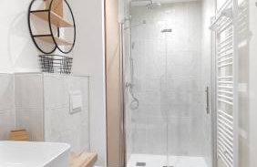 Petit Sablé - T3 avec Terrasse Proche Cassis - Foto 16