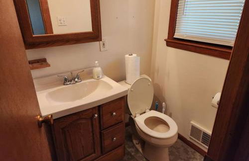 Spacious 4-bedroom home in quiet neighborhood - Foto 9