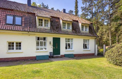 Grosszügiges Ferienhaus mit Wald - Foto 1