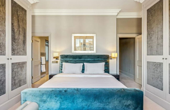 Knightsbridge Flat 3 Bed - Photo 5