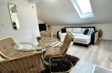 Holiday Home Three Sisters with Swimming Pool & Jacuzzi - Photo 36