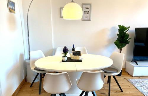 DEUTSCHE VILLA - SUPERIOR APARTMENT- 1 Obergeschoss mit gem Sauna und Garten - Foto 8