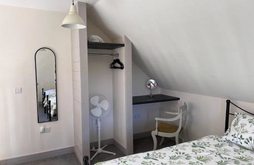 Poachers Hut 1-Bed Cottage Sleeps 2 Pet Friendly - Foto 12