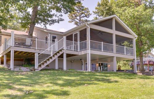 Dock and Hot Tub Lakefront Camdenton Haven! - Photo 2