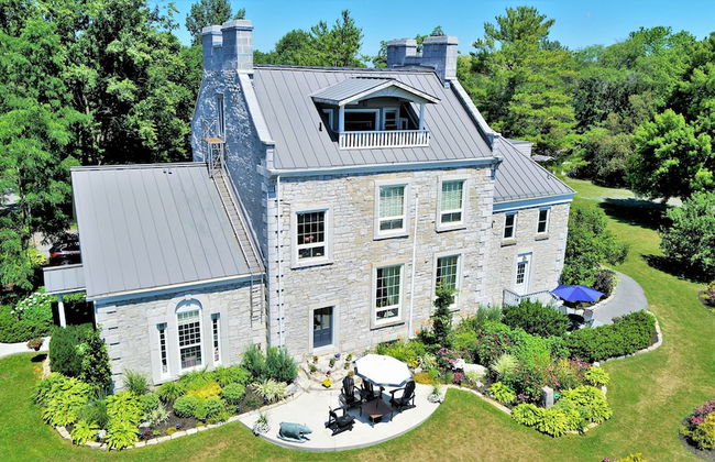 All Suites Whitney Manor - Photo 38