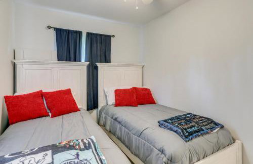 Riverfront Home with Porches and Views in Cotter! - Foto 20