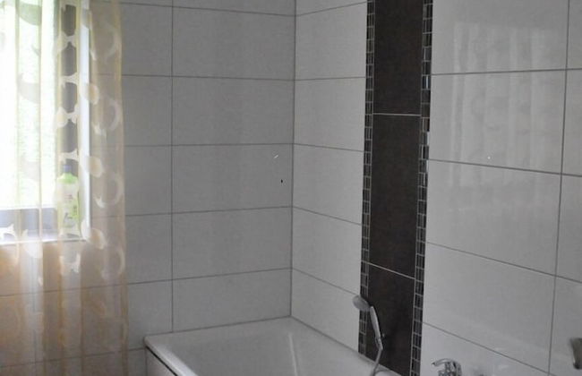 Monteurzimmer Leimen City - Photo 8