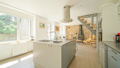 Maison de famille, vacances bretonnes, 5 min plage - Ker Moumousse - Foto 3, stove, dishwasher, pet friendly, toaster