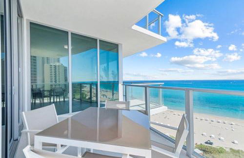 Ocean Front 2BR 2.5BA Lux Condo on Singer Island - Foto 49
