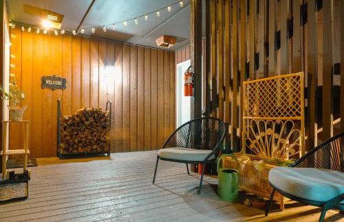 Cozy 2BR Condo Walk to Lake, Saltwater Pool and Golf - Foto 27