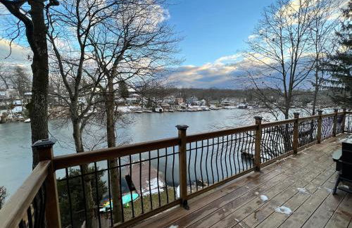 Cozy Cabin On the Lake with HotTub - Foto 29