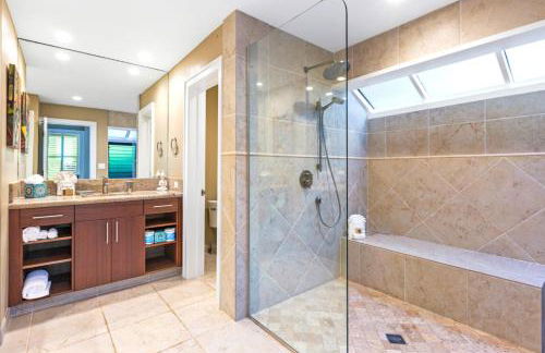 KBM Resorts FREE CAR Kapalua Bay Villa Oceanfront 1-Bedroom Condo with Amazing views KBV-30G2 - Foto 46