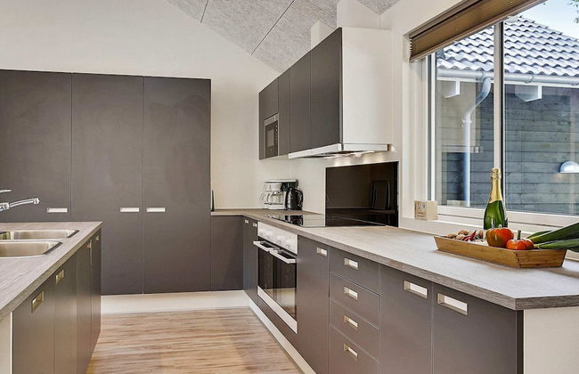 24 Person Holiday Home in Frederiksvaerk - Foto 10