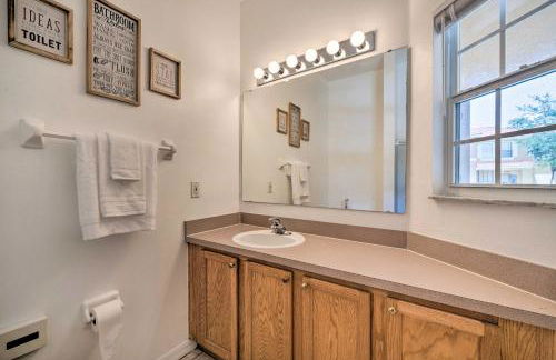 9 Mi to Disney Resort Getaway with Private Patio! - Foto 20