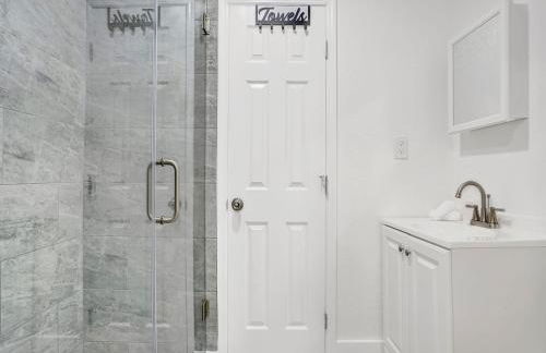 Bungalow House 6 BR Pool Little Havana - Foto 21