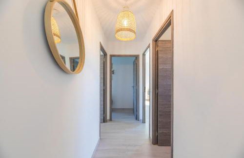 VILLA BAIA 4-5 pers - 2mn plages - Kids Friendly - Clim - Piscine - Foto 8