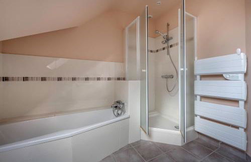 Grande maison familiale avec piscine et jardin - Foto 29