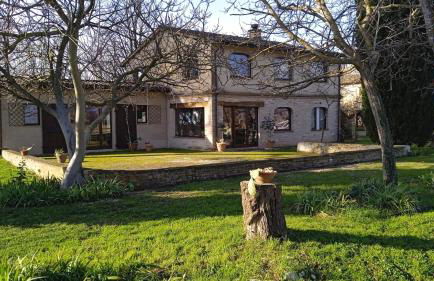 CASALE SUL CLITUNNO - Photo 9