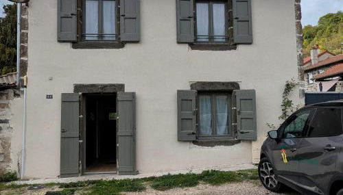 Maison rénovée avec terrasse et balcon à Polignac - FR-1-582-539 - Foto 1
