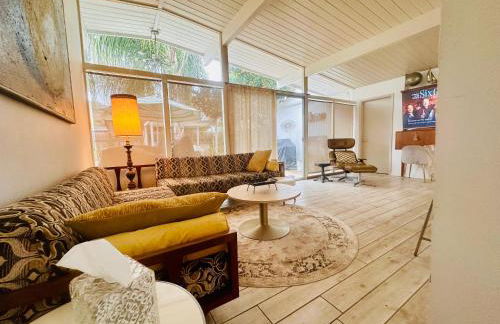 LOOK and BOOK! Midcentury Modern Home near Beach! - Photo 38