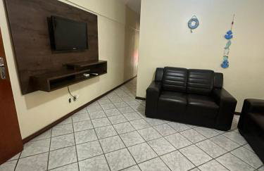 PRAIA DO MORRO - 2 QUARTOS - Apartamento 3 min do mar á pé - Garagem coberta e livre - WI FI - Foto 7