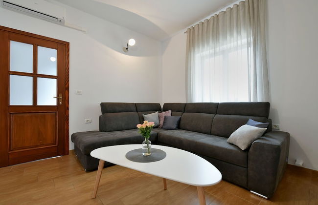 House 1125 - Photo 18