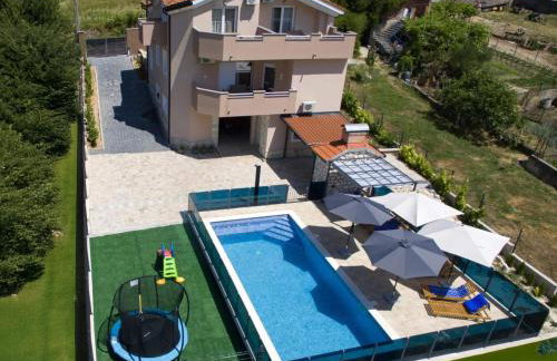 Holiday Home Marana - Five Bedroom Holiday Home - Foto 3