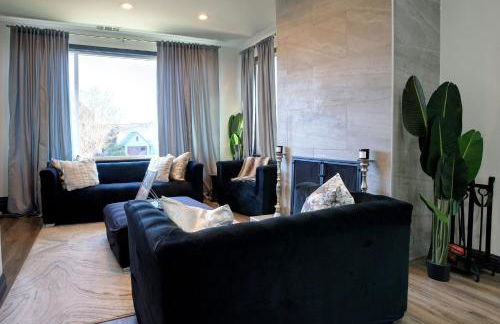 The Black and White House - Foto 15