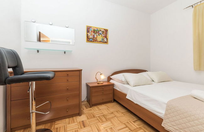 Relaxing Holiday Home With Pool, Fitness Area, and Entertainment Facilities - Foto 5