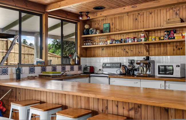 Southern Comfort - Pet Friendly - Beach - Photo 3