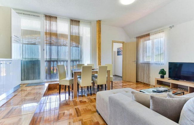 Pool Apartment Leonardo - Foto 13