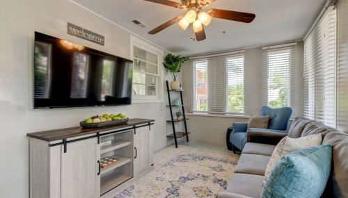 Light & Bright! Quaint Downtown Dunedin Bungalow! - Foto 4