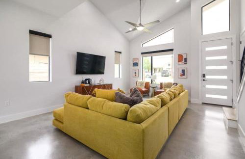 New Modern 3BR 2.5BA North Loop, Cowboy Pool and Patio by Austin Vacay - Foto 12
