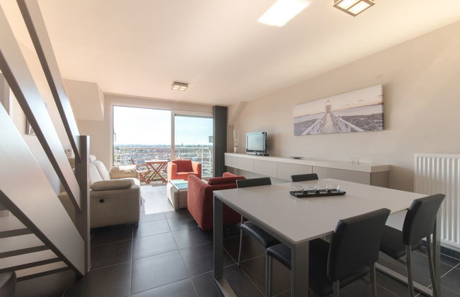 Skyview with parking and balcony - Foto 1