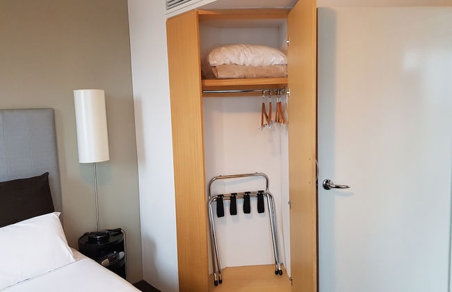 Parramatta Hotel in Mantra Building - Photo 5