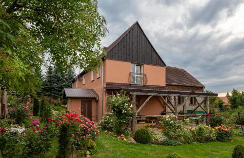 Róże i Jabłonie Agroturystyka - Foto 55